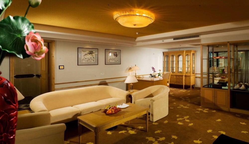 Hotel Silverland Dongguan  Extérieur photo