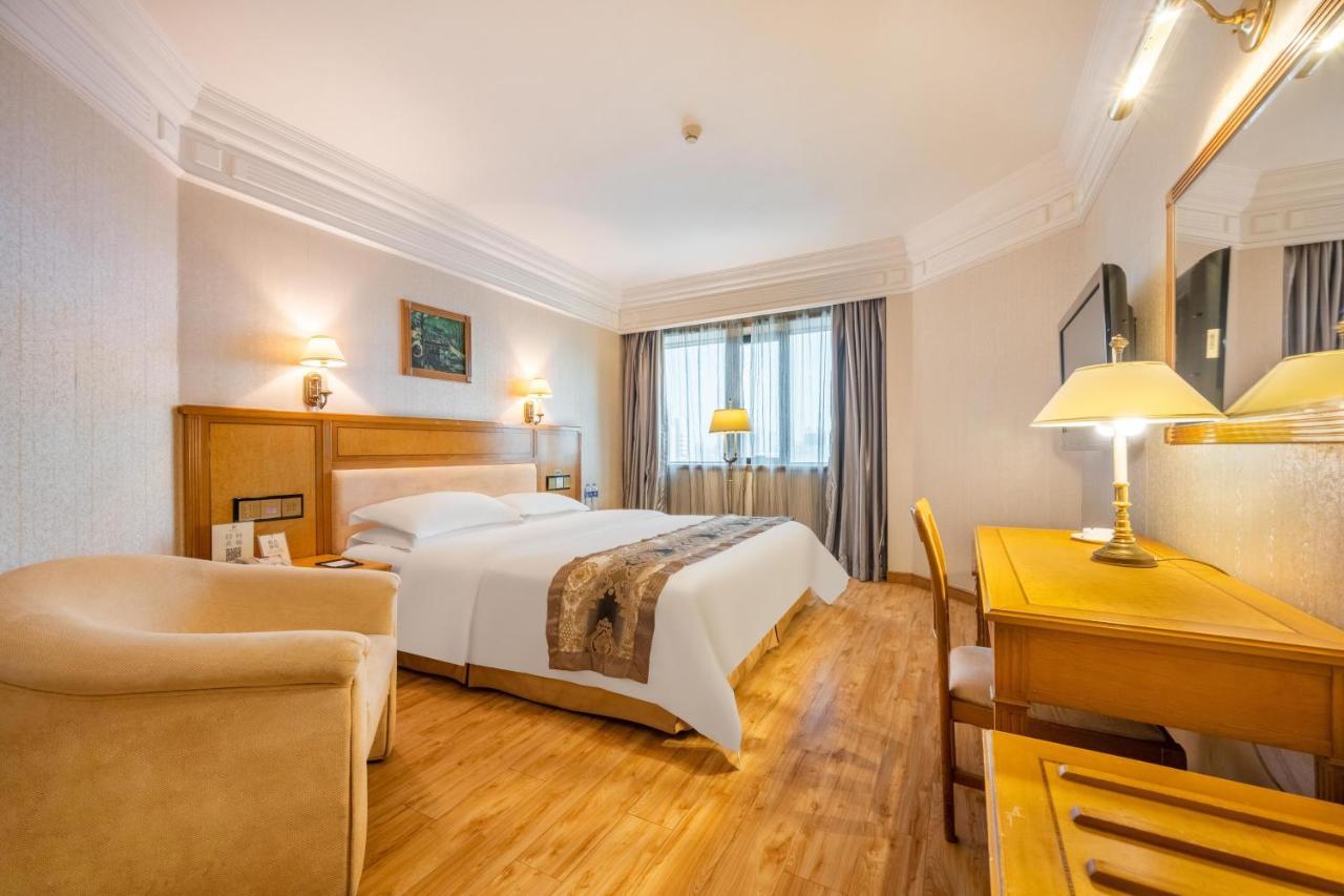 Hotel Silverland Dongguan  Extérieur photo