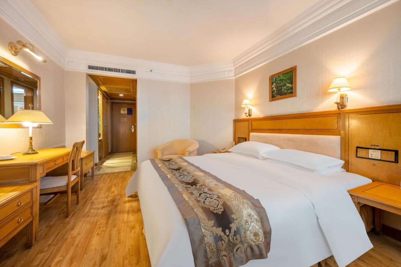 Hotel Silverland Dongguan  Extérieur photo